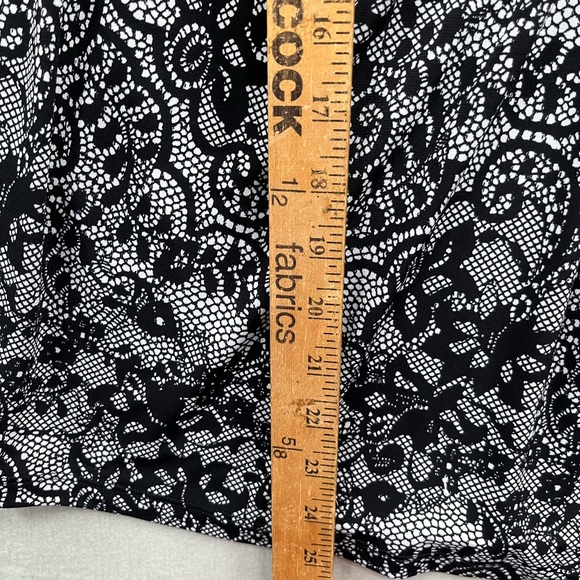 Womens Apt. 9 Black Lace Sleeveless Witchy Goth Blouse Size 0X - Picture 4 of 8